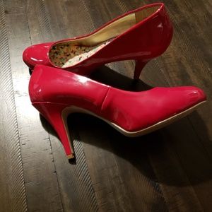 Madden Girl 3 1/2 inches Heel Red